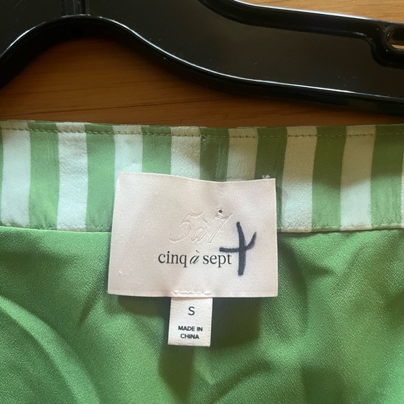 GUC Cinq à Sept- Flora Top. Size S - Picture 6 of 11